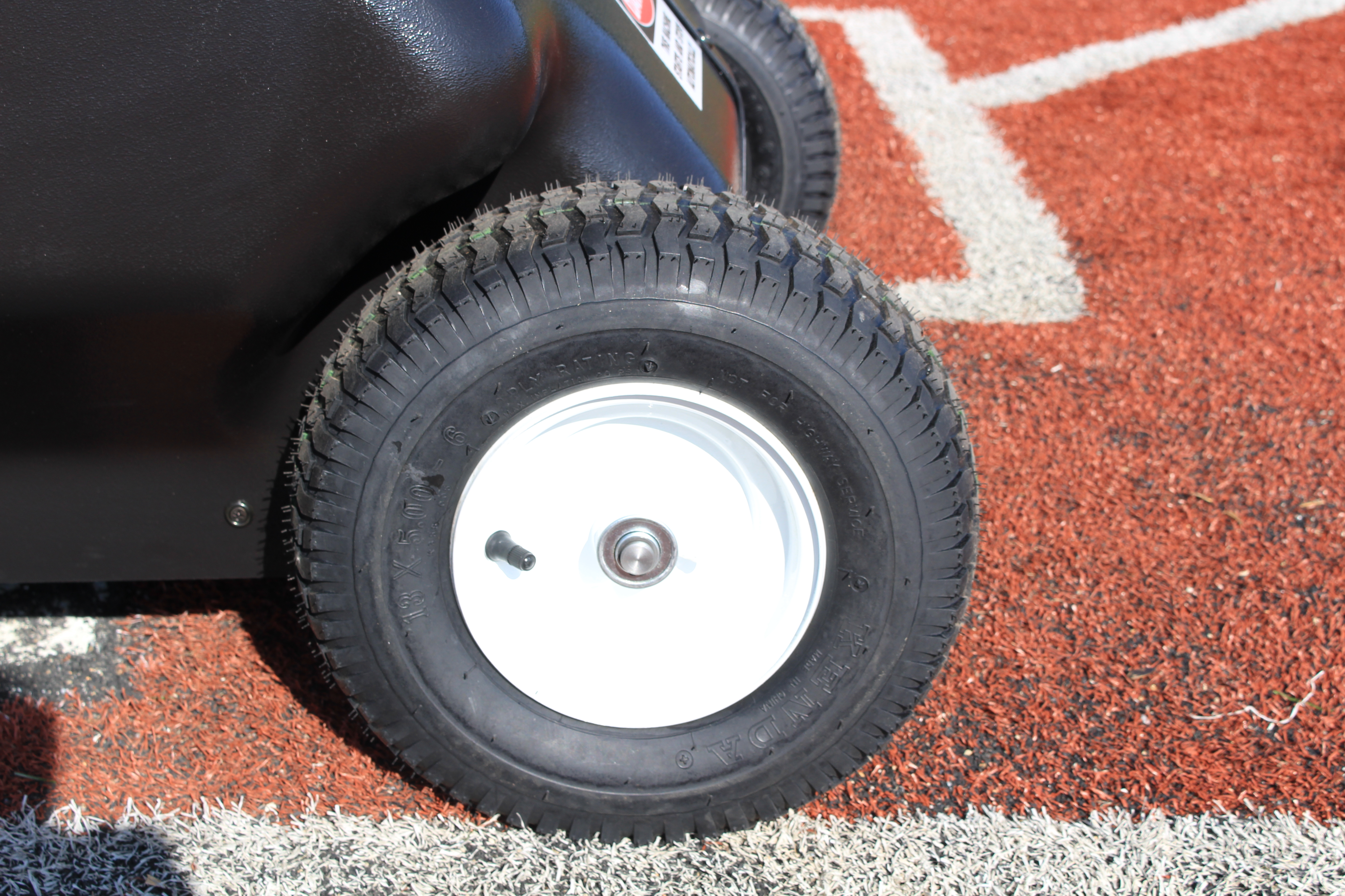 Front Turf Tires FungoMan